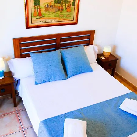 Calamares With Heated Pool And Air Conditioning