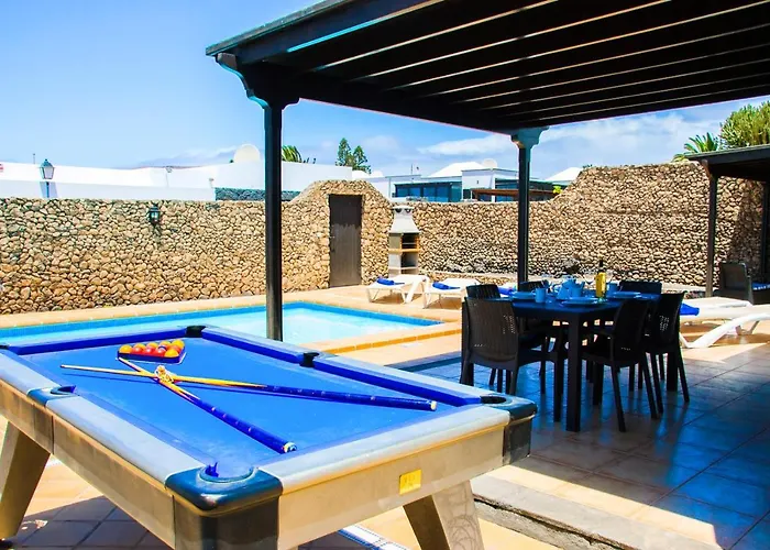 Calamares With Heated Pool And Air Conditioning Вилла *